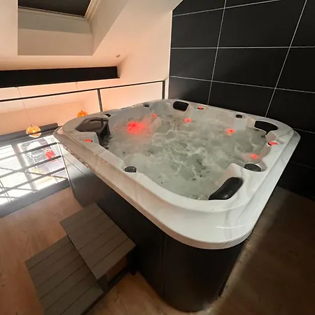 Apartamento Loft Industriel Avec Jacuzzi *