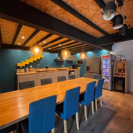 Loft Industriel Avec Jacuzzi * Le Bourgeat